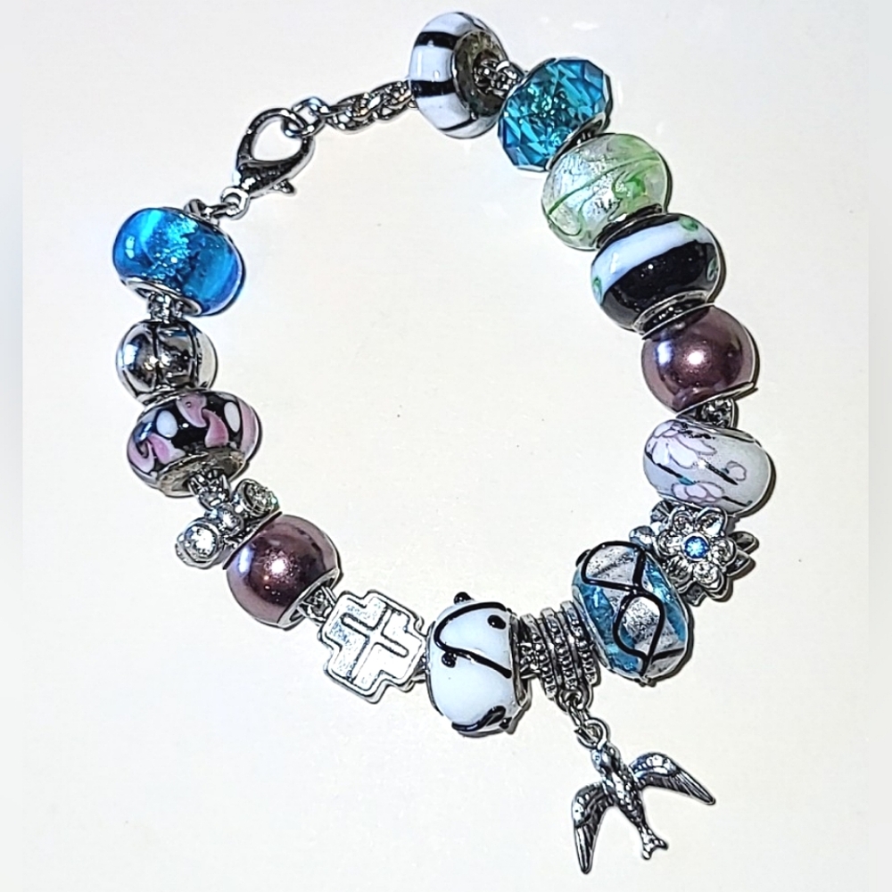 TROLLBEADS STYLE GLASS BEAD BRACELET - 16 UNIQUE BEADS